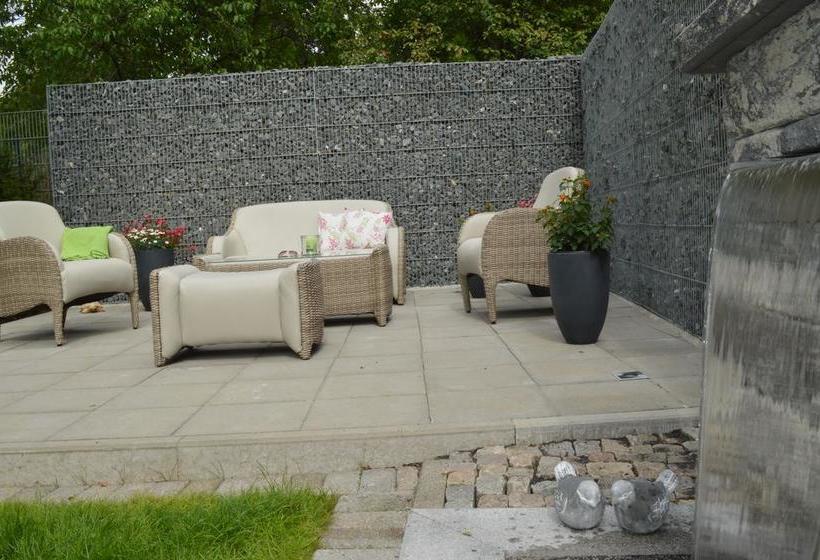 Hotel Zum Kreuzberg 1