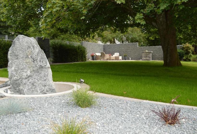 Hotel Zum Kreuzberg 14