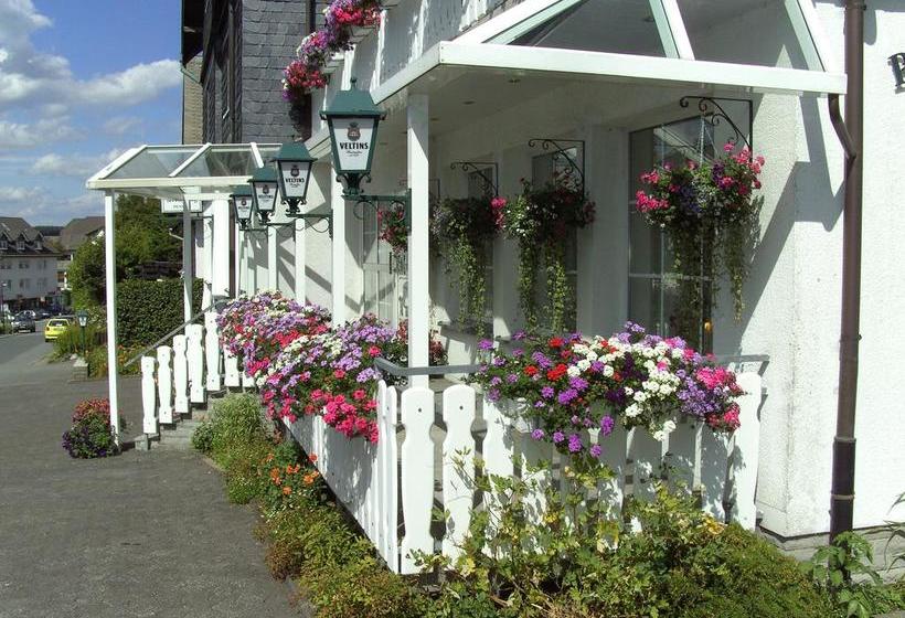 Hotel Zum Kreuzberg 9