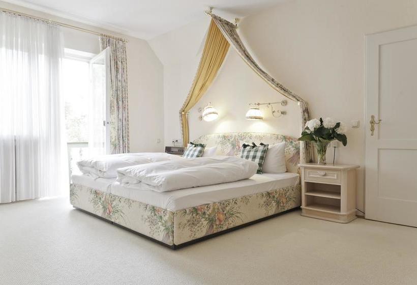 Bed & Breakfast Villa Adolphine 1