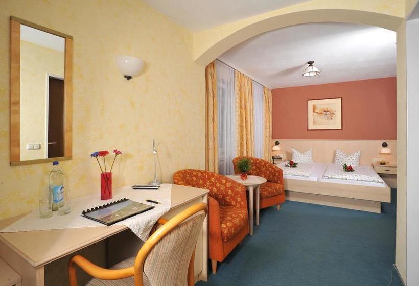 Hotel Restaurant Bichlhof 11