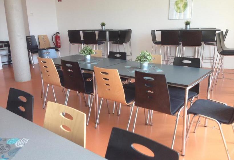 Jugendherberge Stuttgart Neckarpark 6