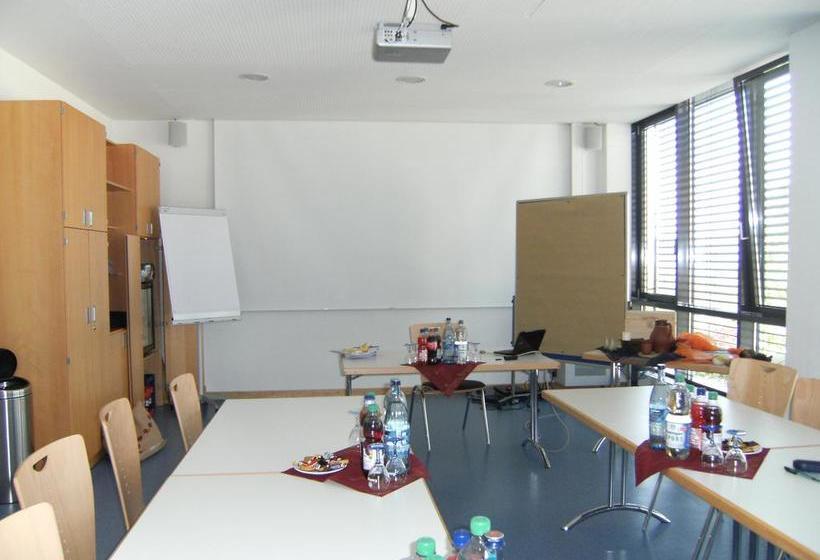 Jugendherberge Stuttgart International 6