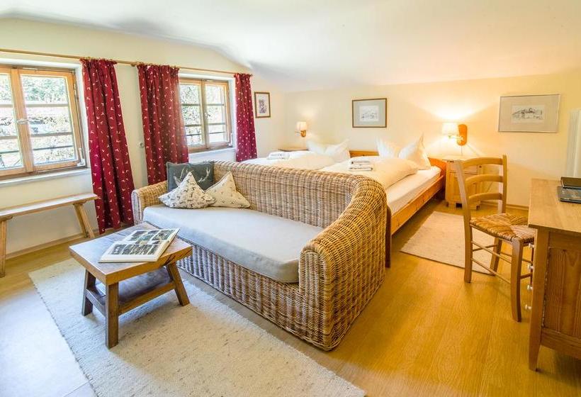 Hotel Berggasthof Butzn Wirt 12