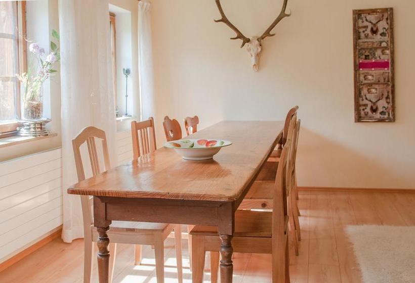 Hotel Berggasthof Butzn Wirt 14