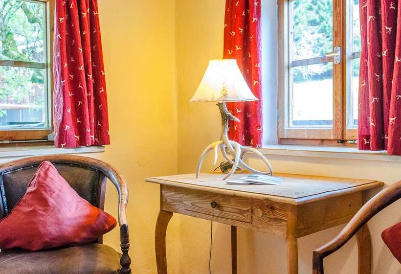 Hotel Berggasthof Butzn Wirt 9