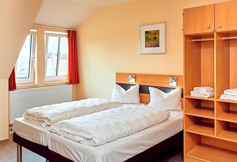 Herberge Jugendgästehaus Petershagen 1