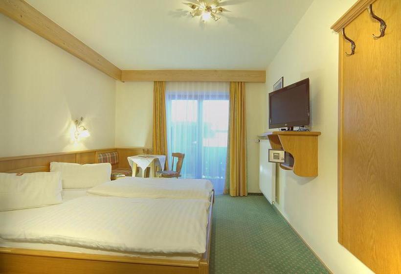 Alpenhotel Hundsreitlehen 8