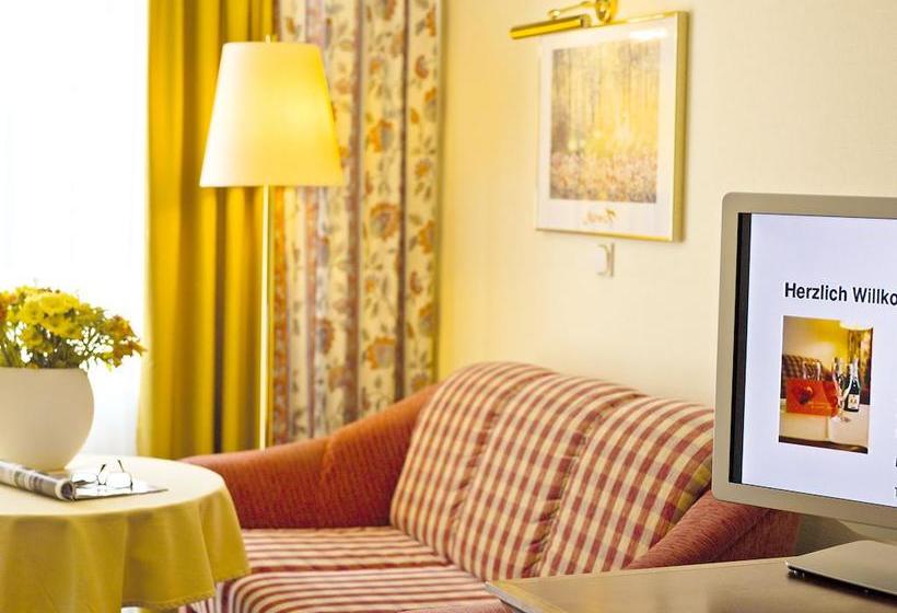 Hotel Reindl Suiten & Appartments 4