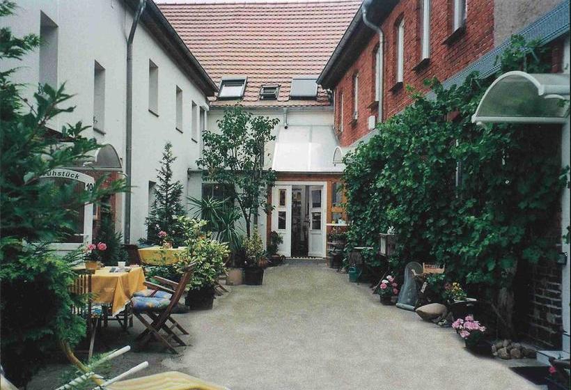 Hotel Apartmenthaus & Pension Antik 3