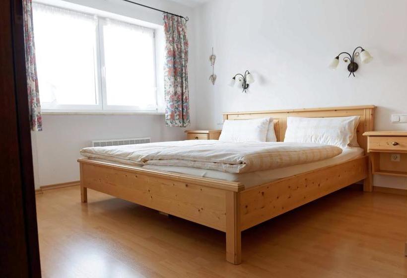 Hotel Und Restaurant Weßner Hof 10