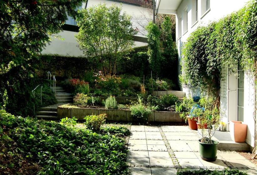 Hotel Gästehaus Sankt Ulrich 11