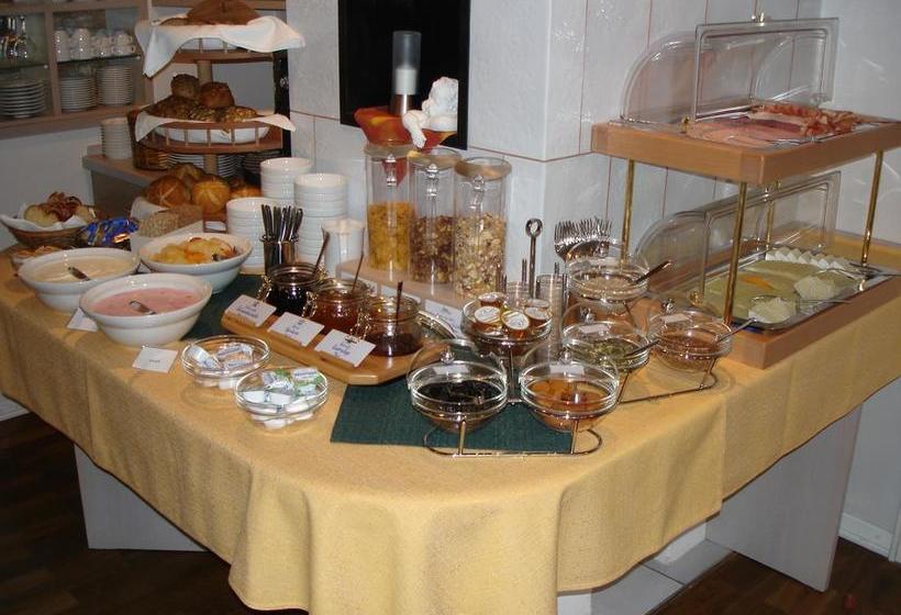 Hotel Gästehaus Sankt Ulrich 6