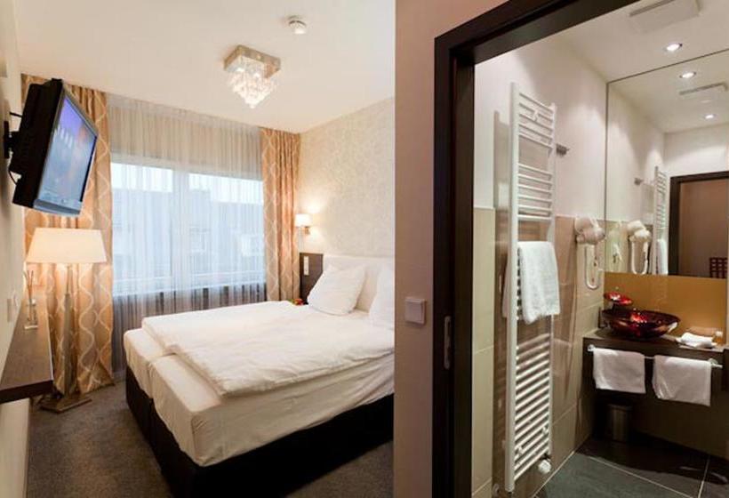 Hotel Metropolrooms 9