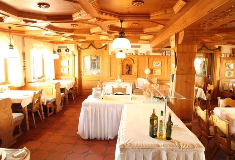 Kurhotel Würdinger Hof 11