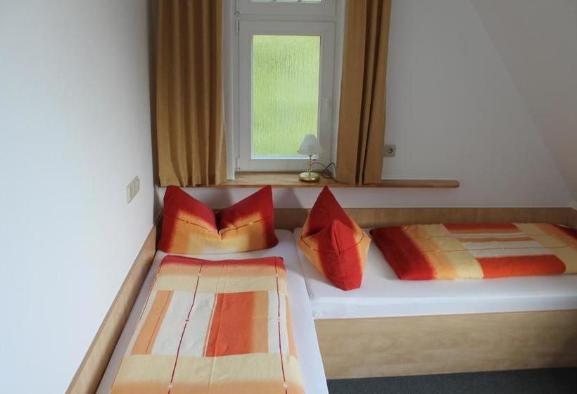 Hotel Steinerne Renne 9