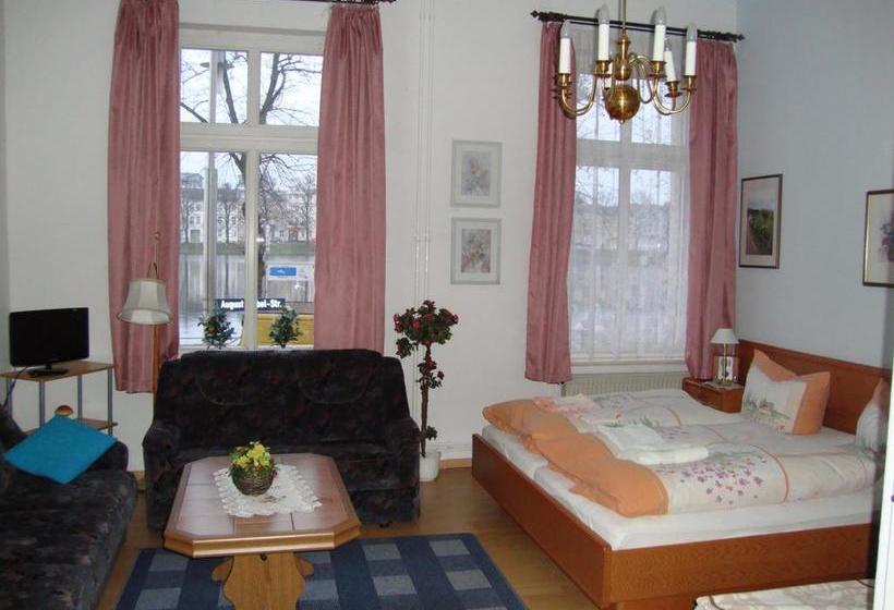 Hotel Haus Am Pfaffenteich Schwerin Mecklemburgo Pomerania Occidental