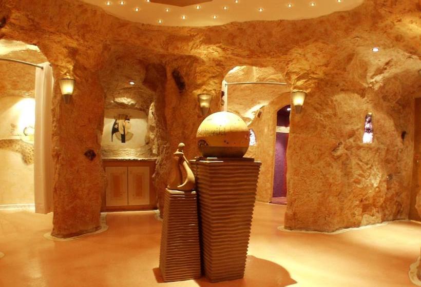 Kristall & Vitalhotel Bergknappenhof 15