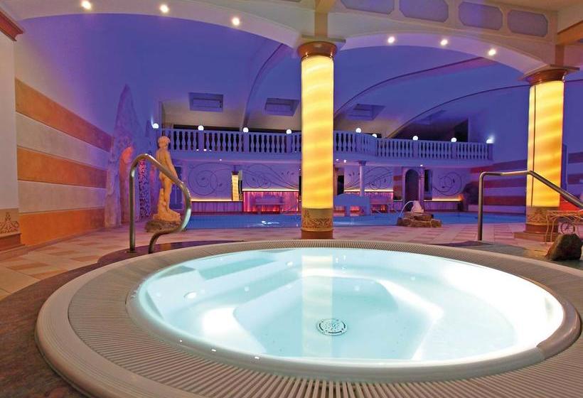 Kristall & Vitalhotel Bergknappenhof 7