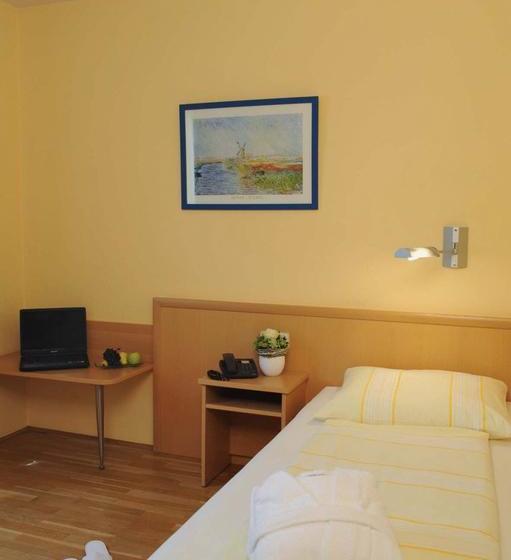 Hotel & Restaurant Hugenottengarten 8