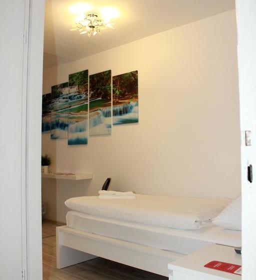 Hotel Deutscher Hof 12