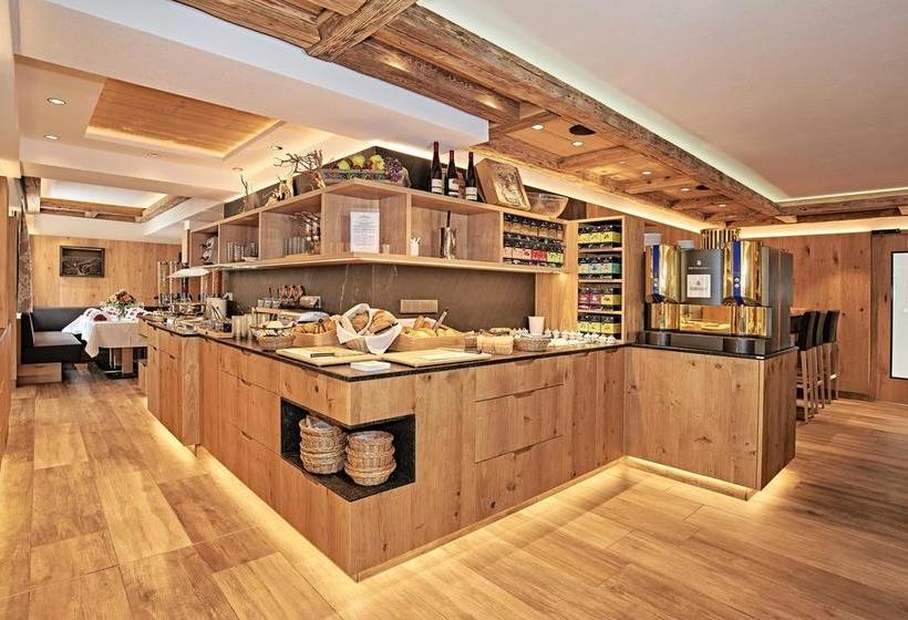 Hotel Grünberger 12