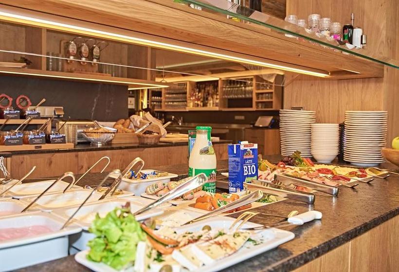 Hotel Grünberger 16