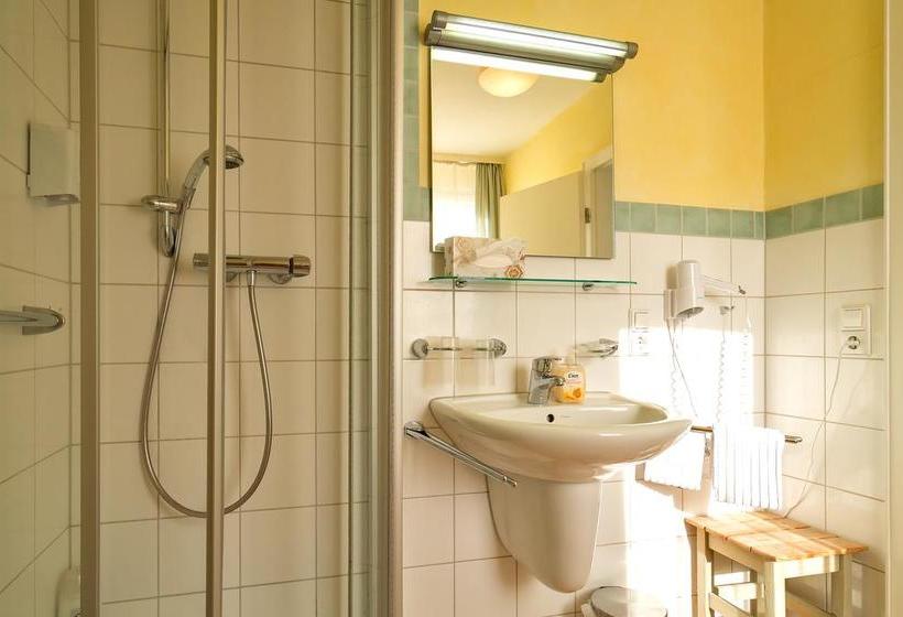 Hotel Zum Lieben Augustin 18