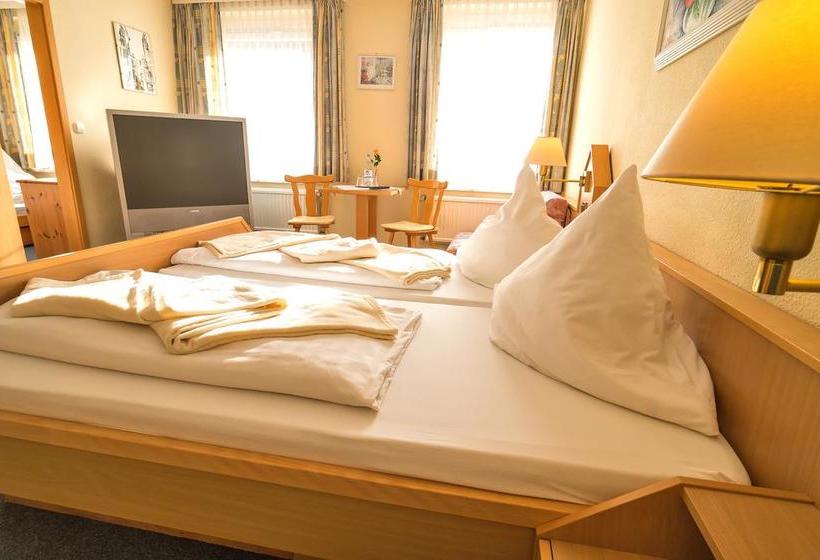 Hotel Zum Lieben Augustin 4