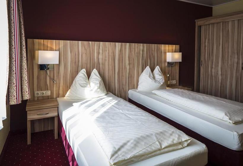 Hotel Weinhaus Kreuter 6