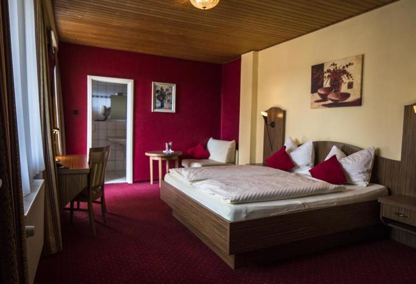 Hotel Weinhaus Kreuter 8