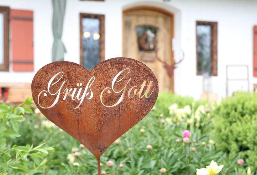 Hotel Beim Nuihausa 3