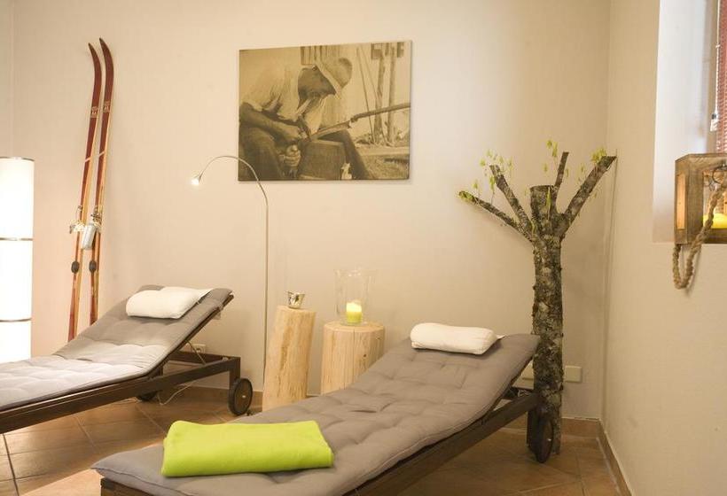 Hotel Beim Nuihausa 8