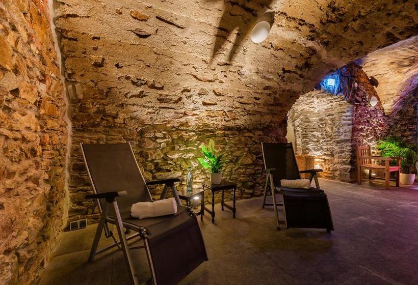 Hotel Schloss Purschenstein 5