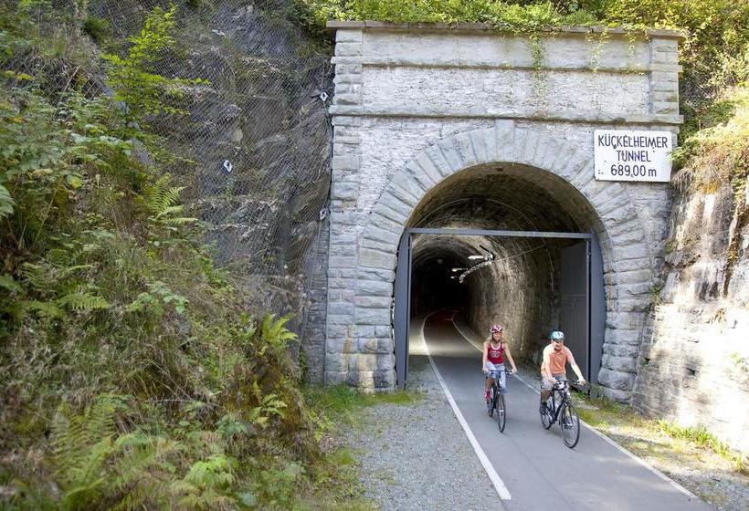 Hotel Weisser Stein 13