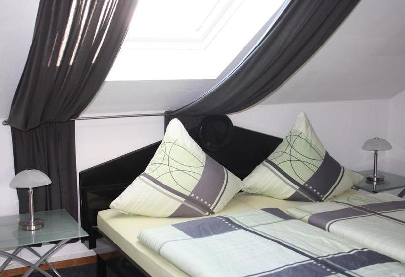 Hotel Weisser Stein 9