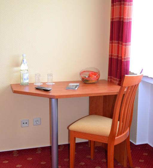 Hotel Café Ernst 16