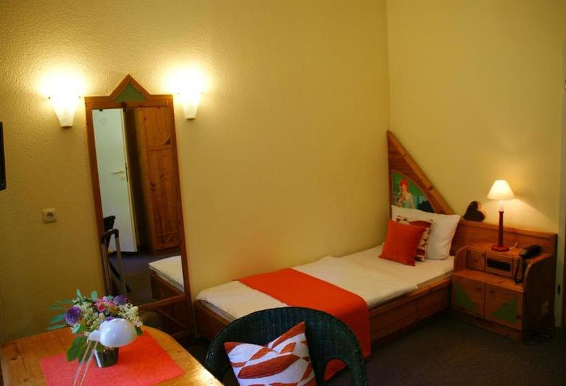 Landhotel & Gasthof Forsthaus 2