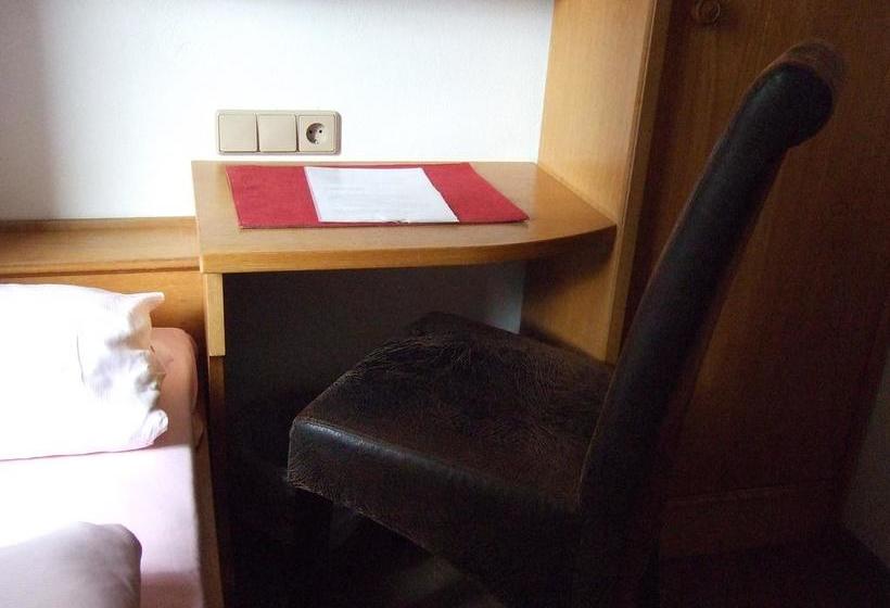 Hotel Bayerischer Hof 8