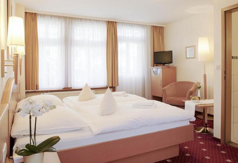 Ferien Und Wellnesshotel Waldfrieden 1