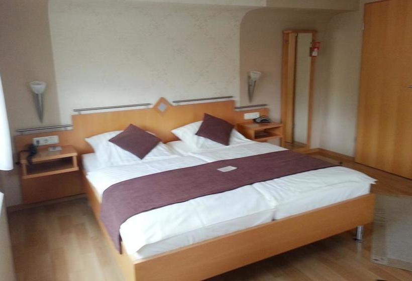 Hotel Garni Haus Weiskopf 7