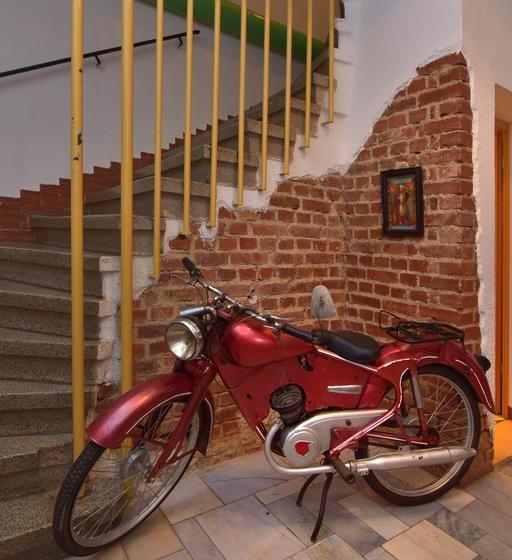 Hotel Gasthof Zur Krone 9