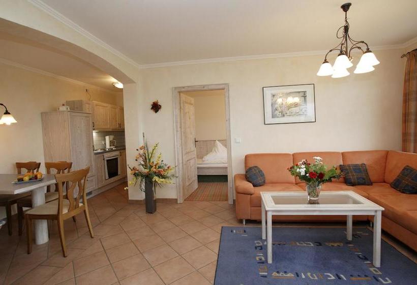 Hotel Berggasthof Zur Glocke 10