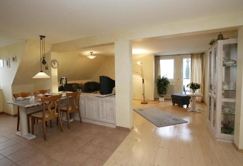 Hotel Berggasthof Zur Glocke 4