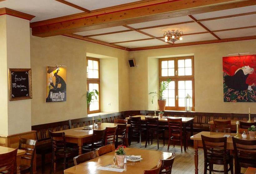 Hotel Gasthaus Schützen 16