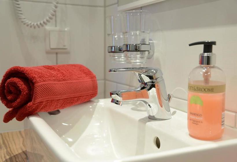 Hotel Weinhaus Gräfen 11