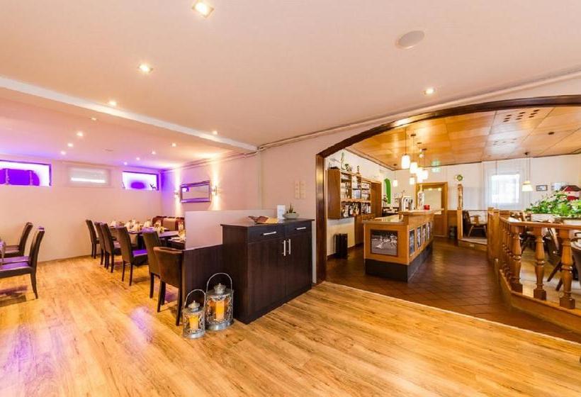 Hotel Restaurant Conni 3