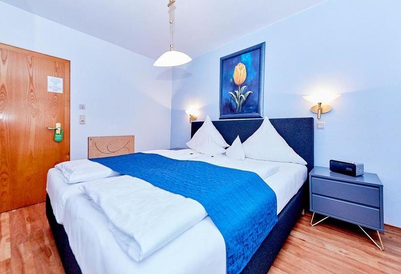 Hotel Gastund Weinhaus Burkard 14