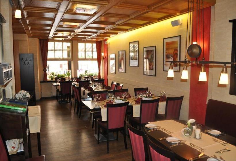 Hotel Gastund Weinhaus Burkard 17