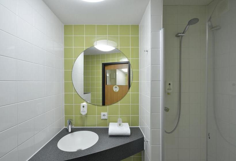 B&b Hotel München Messe 7